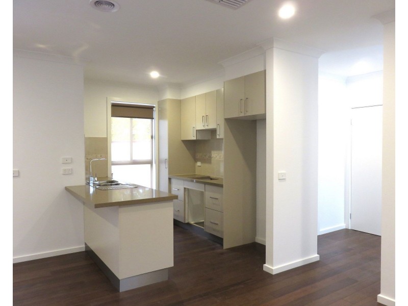 3/15 Bailey Street, St Albans VIC 3021