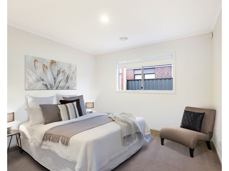 4 Domain Way, Craigieburn VIC 3064