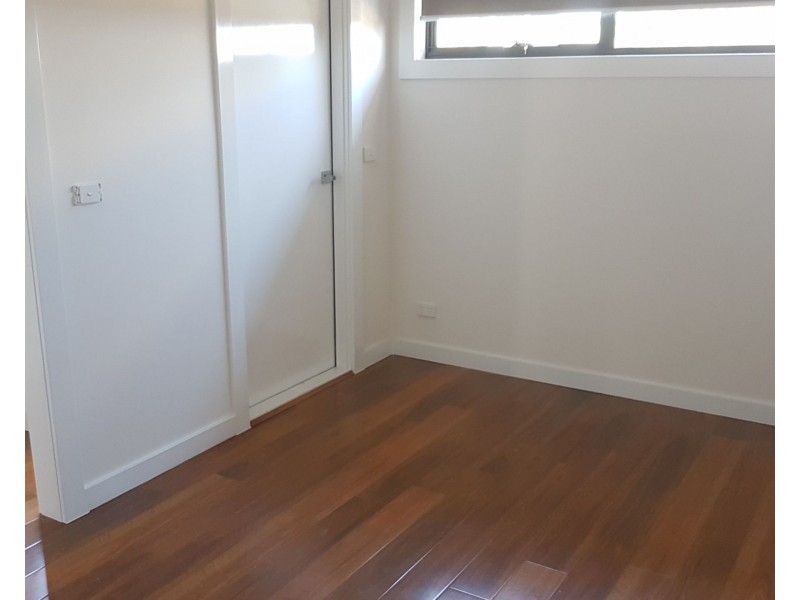4 Caroline Street, Thomastown VIC 3074