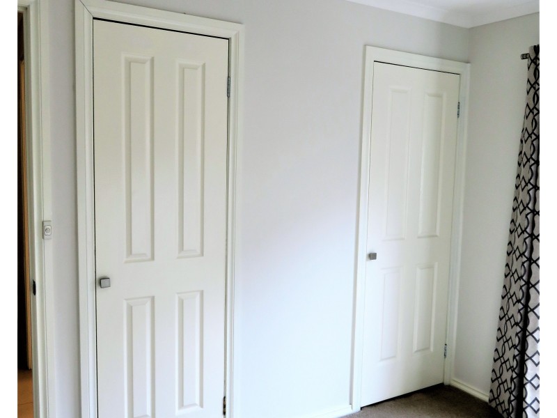 2/74 Arthur Phillip Way, Mill Park VIC 3082