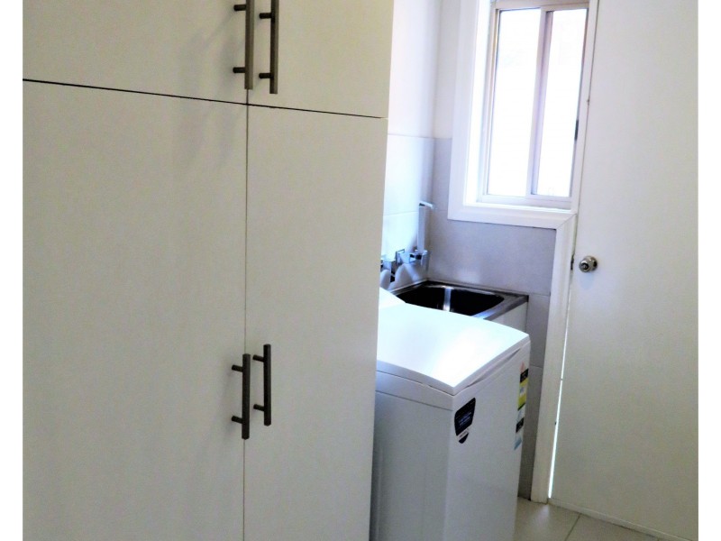 2/74 Arthur Phillip Way, Mill Park VIC 3082