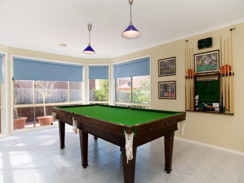 12 St Claire Avenue, South Morang VIC 3752