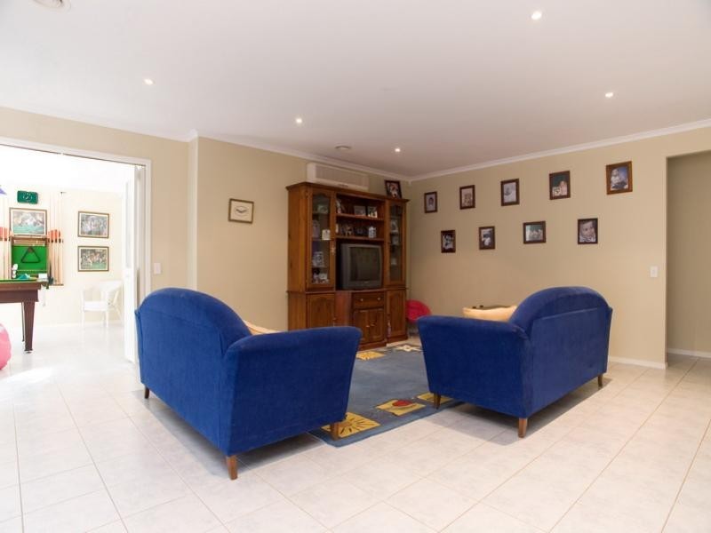 12 St Claire Avenue, South Morang VIC 3752