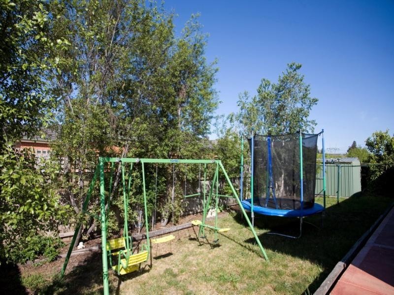 12 St Claire Avenue, South Morang VIC 3752