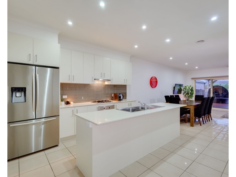 9 Contempo Boulevard, Wollert VIC 3750
