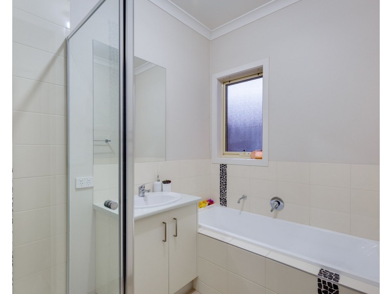 9 Contempo Boulevard, Wollert VIC 3750