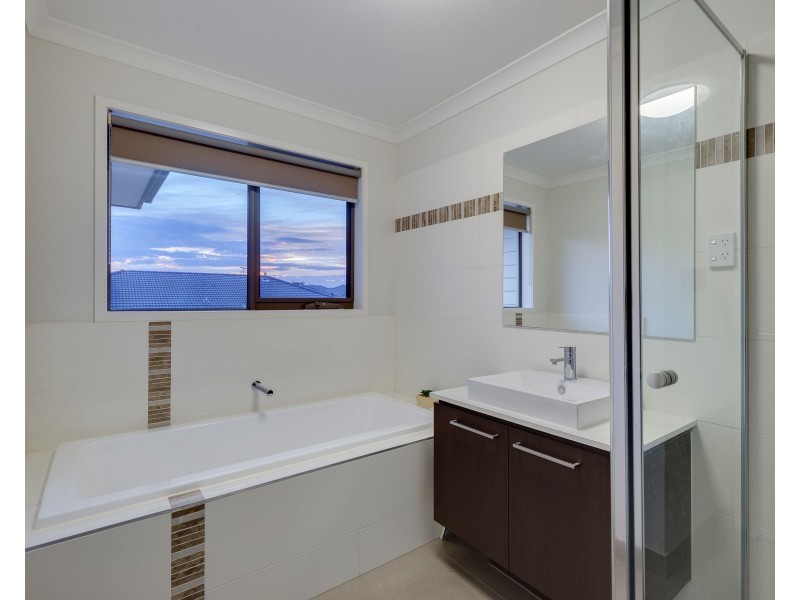 20 Weerona Parkway, Wollert VIC 3750