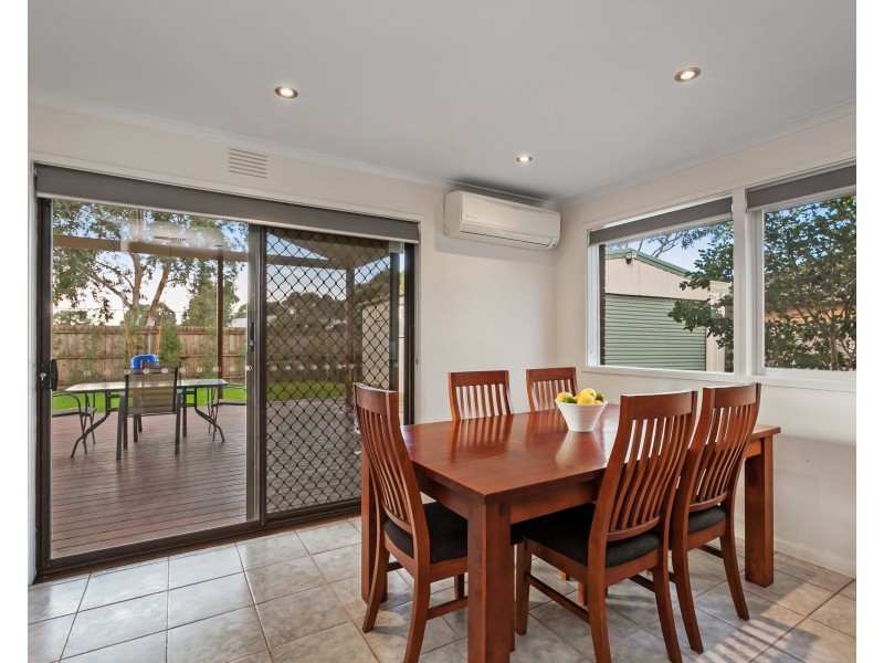 6 Gillespie Place, Epping VIC 3076