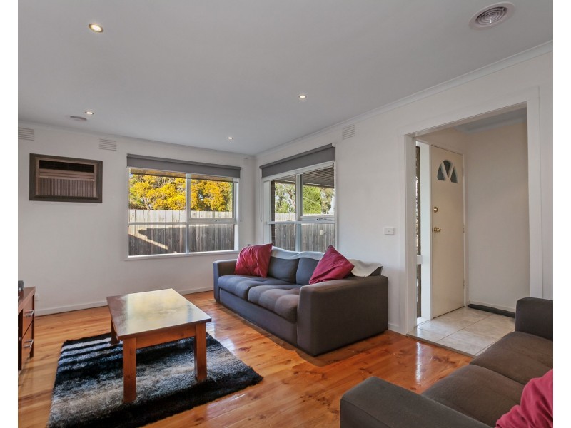 6 Gillespie Place, Epping VIC 3076
