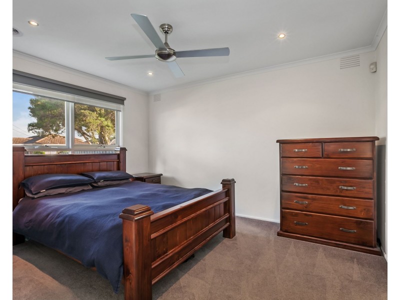 6 Gillespie Place, Epping VIC 3076