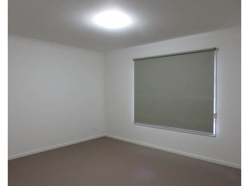 25 Woodcutters Grove, Epping VIC 3076