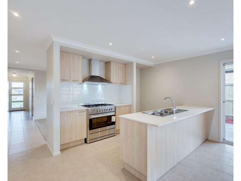 20 Wimmera Crescent, Wollert VIC 3750