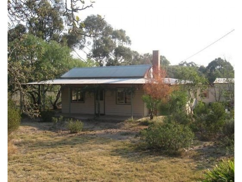 51 Ninth Avenue, Eden Park VIC 3757