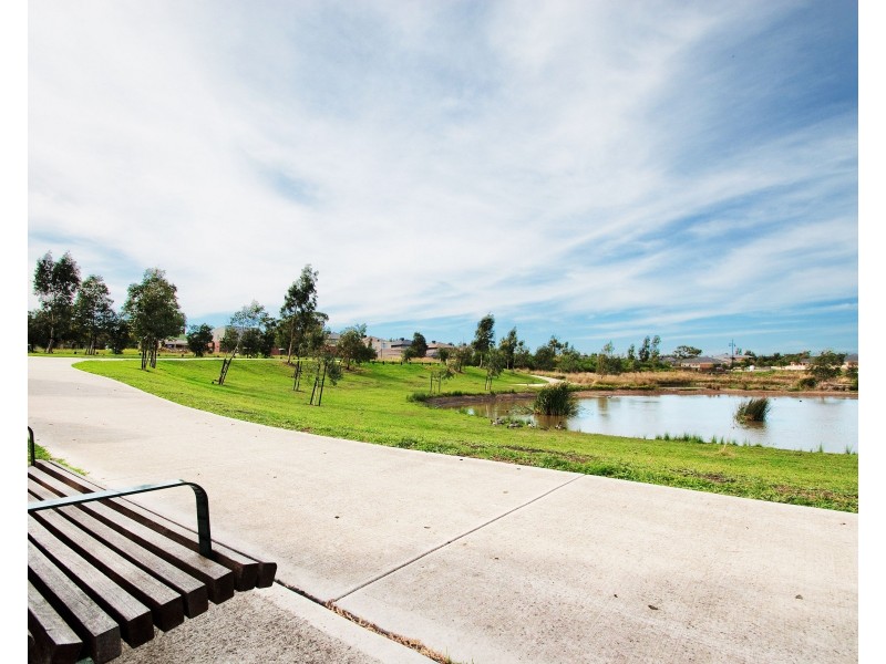 213 Saltlake Boulevard, Wollert VIC 3750