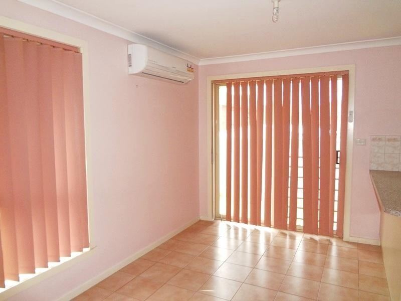 2/14 Teneriffe Close, Epping VIC 3076
