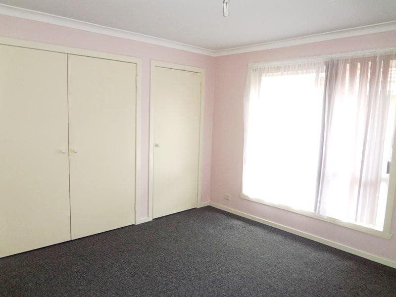 2/14 Teneriffe Close, Epping VIC 3076