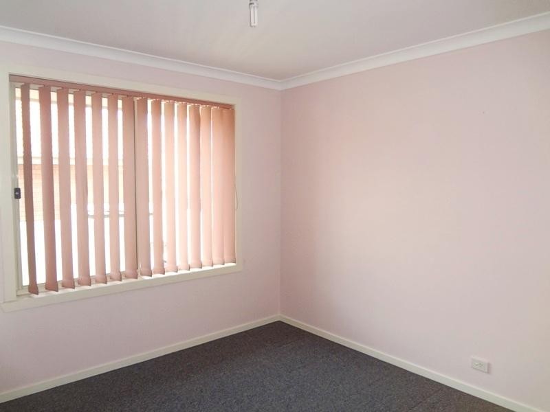 2/14 Teneriffe Close, Epping VIC 3076
