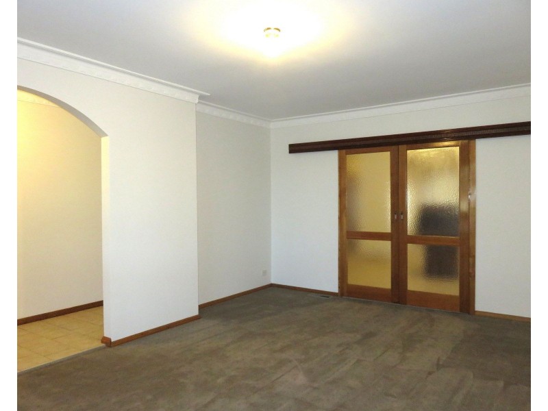 99 Grand Parade, Epping VIC 3076