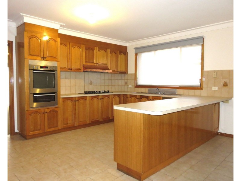 99 Grand Parade, Epping VIC 3076