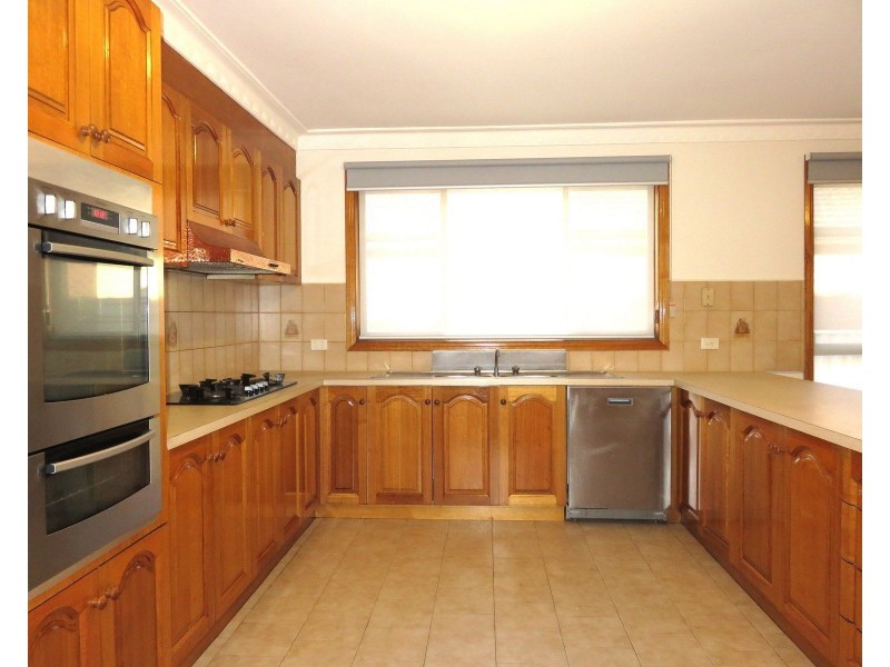 99 Grand Parade, Epping VIC 3076