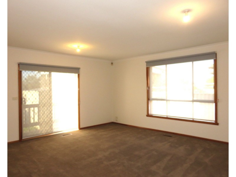 99 Grand Parade, Epping VIC 3076