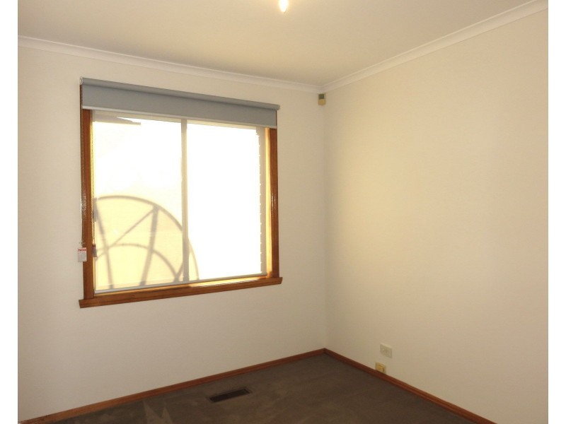 99 Grand Parade, Epping VIC 3076