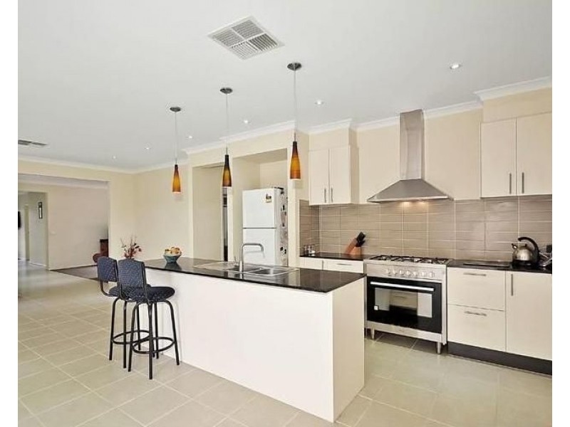 21 Empress Avenue, Wollert VIC 3750