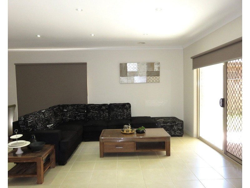 21 Empress Avenue, Wollert VIC 3750