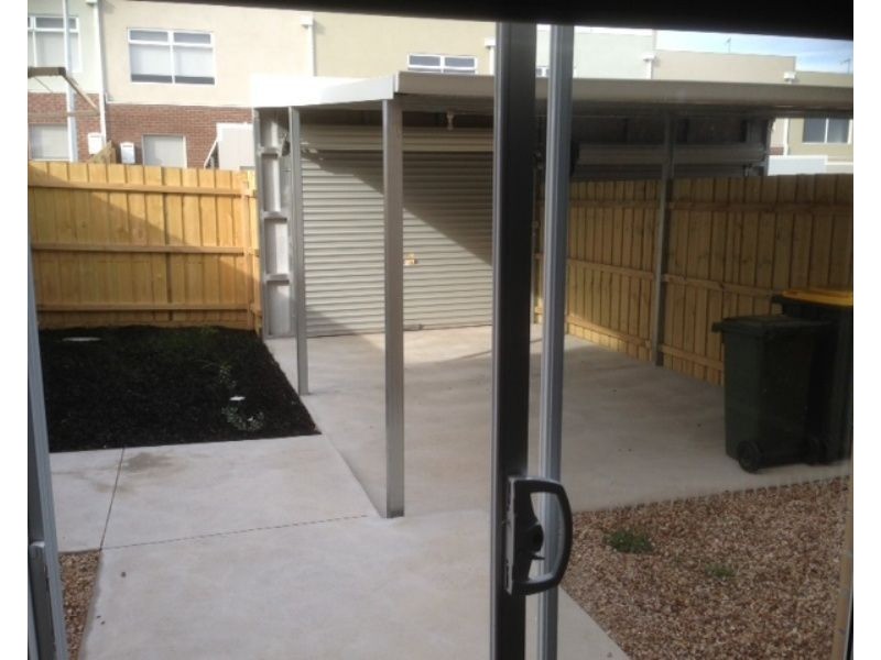 16 Oriano Street, Epping VIC 3076