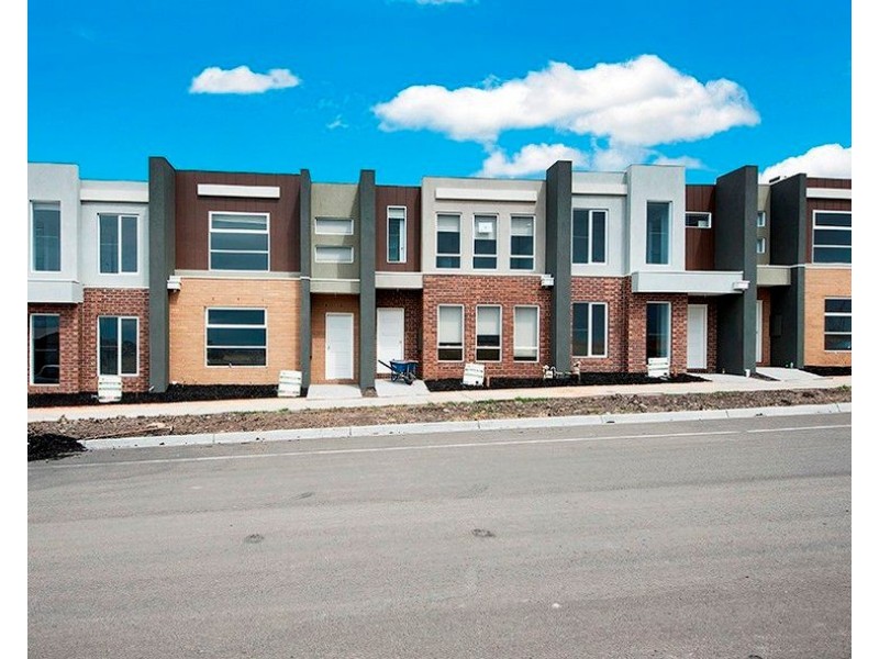 16 Oriano Street, Epping VIC 3076