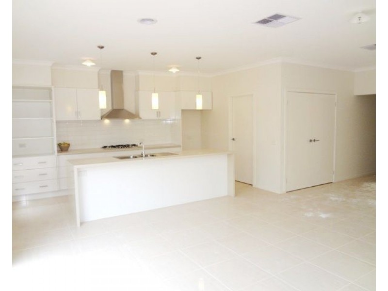 9 Fulham Way, Wollert VIC 3750