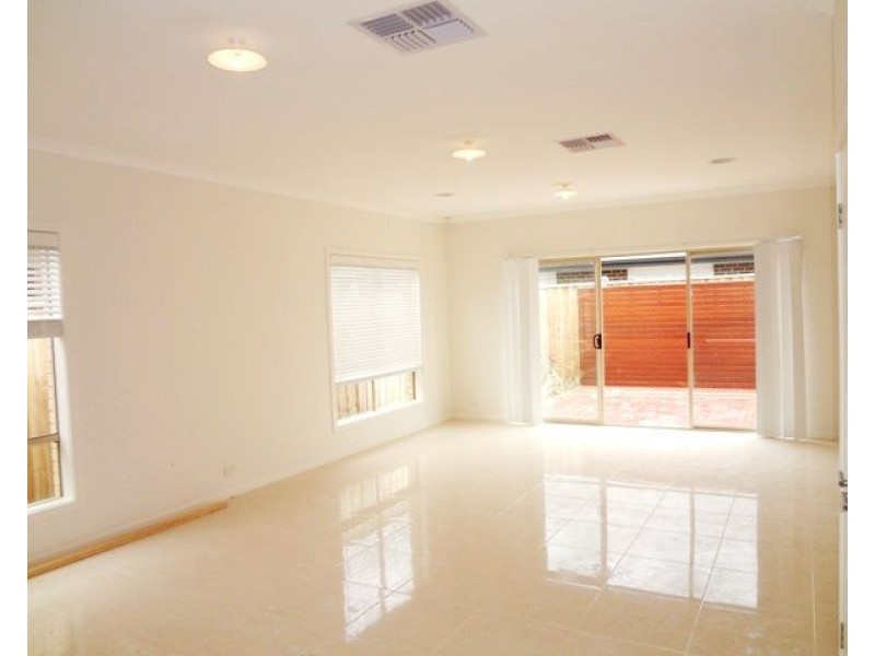 9 Fulham Way, Wollert VIC 3750