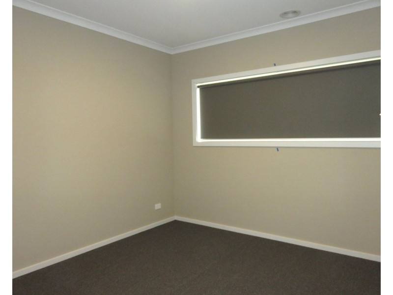 21 Gyrfalcon Way, Doreen VIC 3754