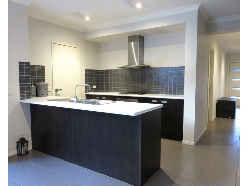 38 Manley Street, Epping VIC 3076