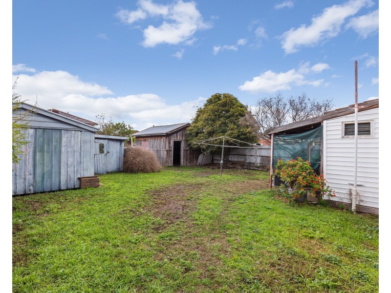 108 Messmate Street, Lalor VIC 3075
