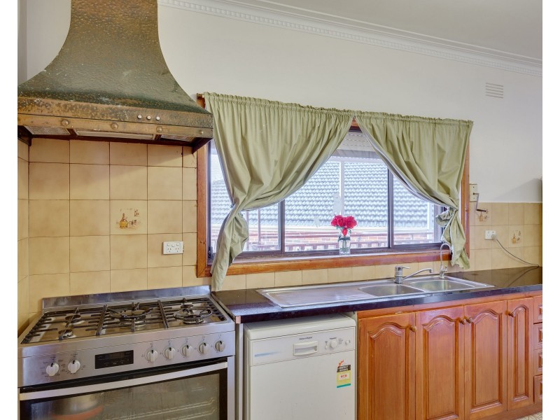 6 Boston Road, Lalor VIC 3075