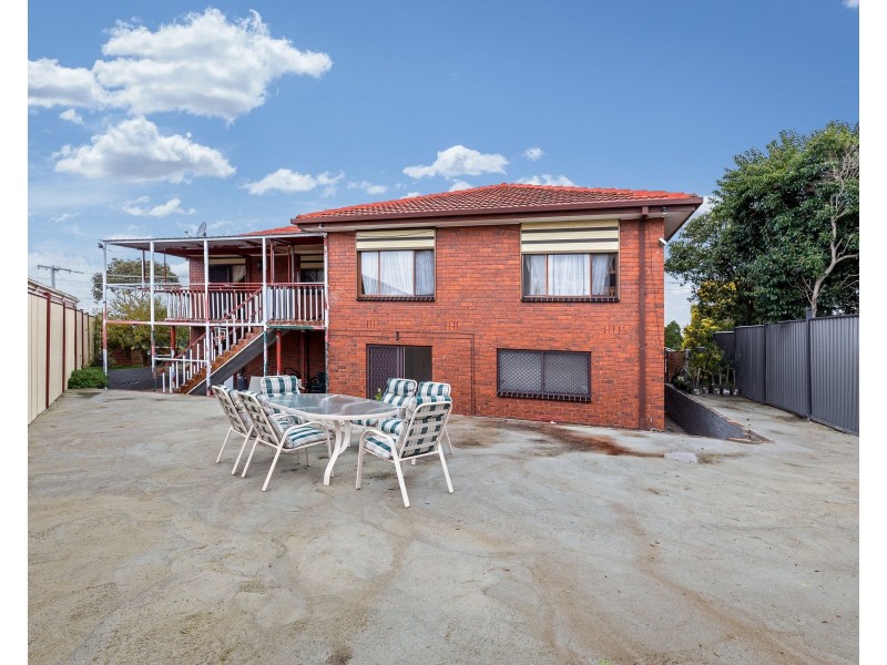 6 Boston Road, Lalor VIC 3075