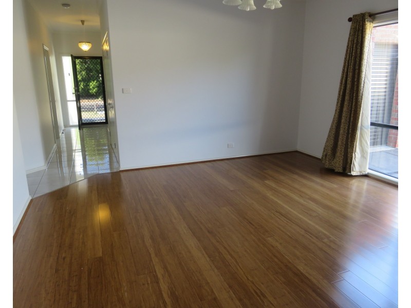 1 Diablo Place, Craigieburn VIC 3064