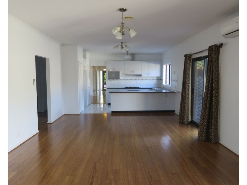 1 Diablo Place, Craigieburn VIC 3064