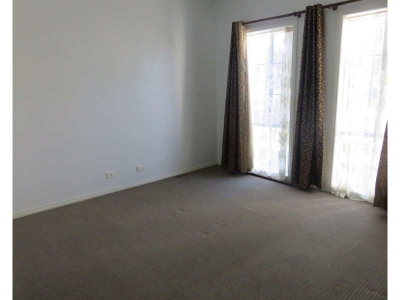 1 Diablo Place, Craigieburn VIC 3064