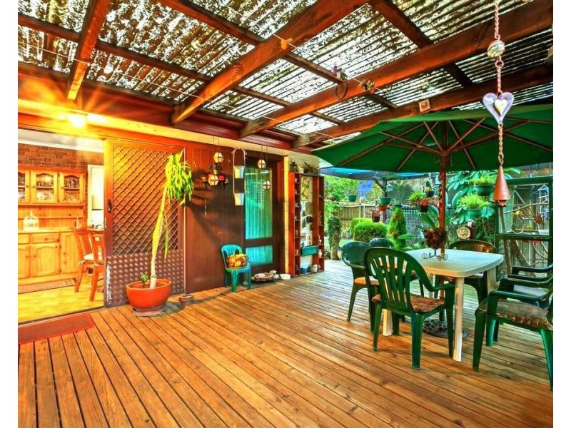 131 Mahoneys Road, Reservoir VIC 3073