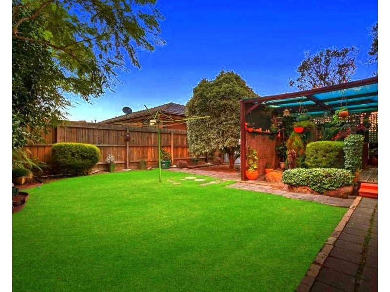 131 Mahoneys Road, Reservoir VIC 3073