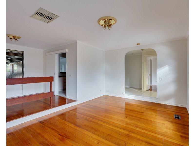 1 Yeadon Court, Epping VIC 3076