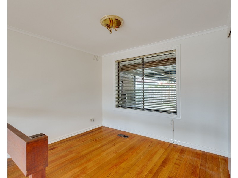 1 Yeadon Court, Epping VIC 3076