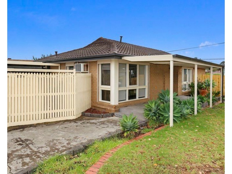 4 Cumberland Crescent, Thomastown VIC 3074