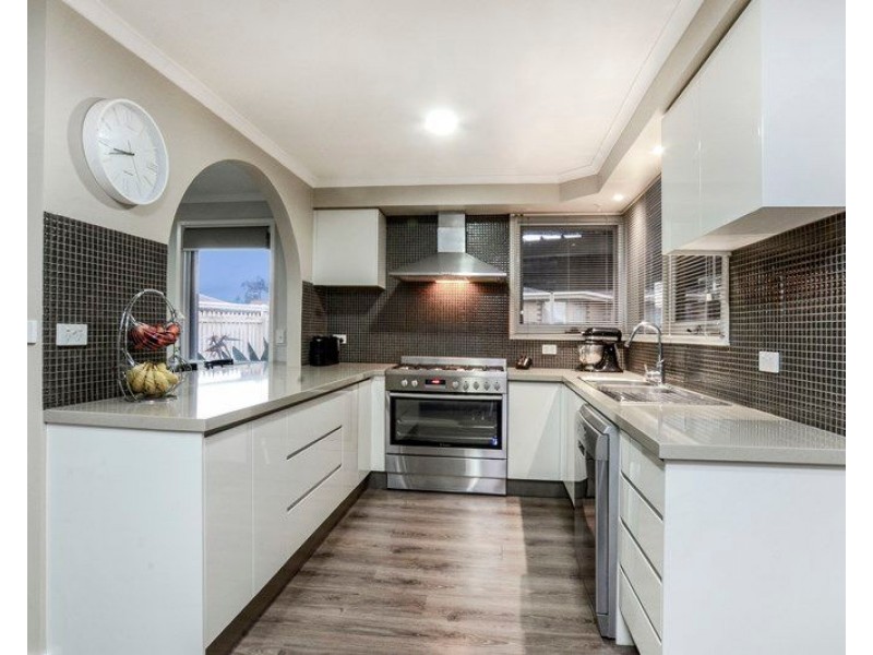 4 Cumberland Crescent, Thomastown VIC 3074