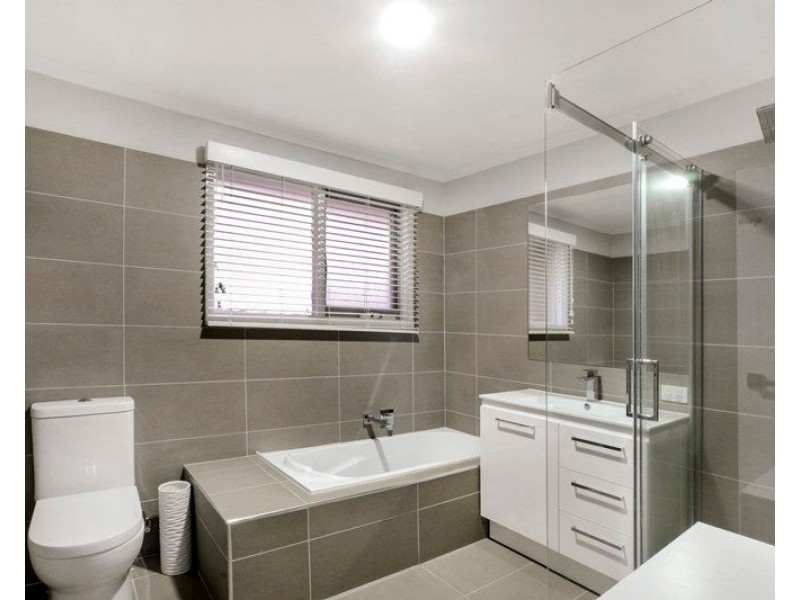 4 Cumberland Crescent, Thomastown VIC 3074