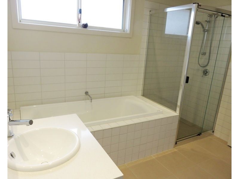 26 Waterlily Drive, Epping VIC 3076