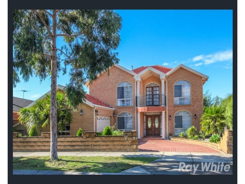 12 Lazar Grove, South Morang VIC 3752