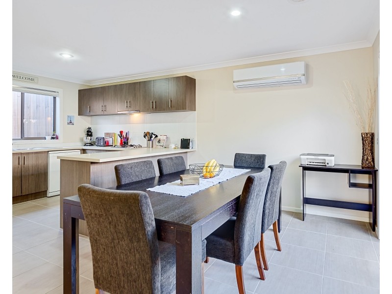 12 Gentle Walk, Doreen VIC 3754